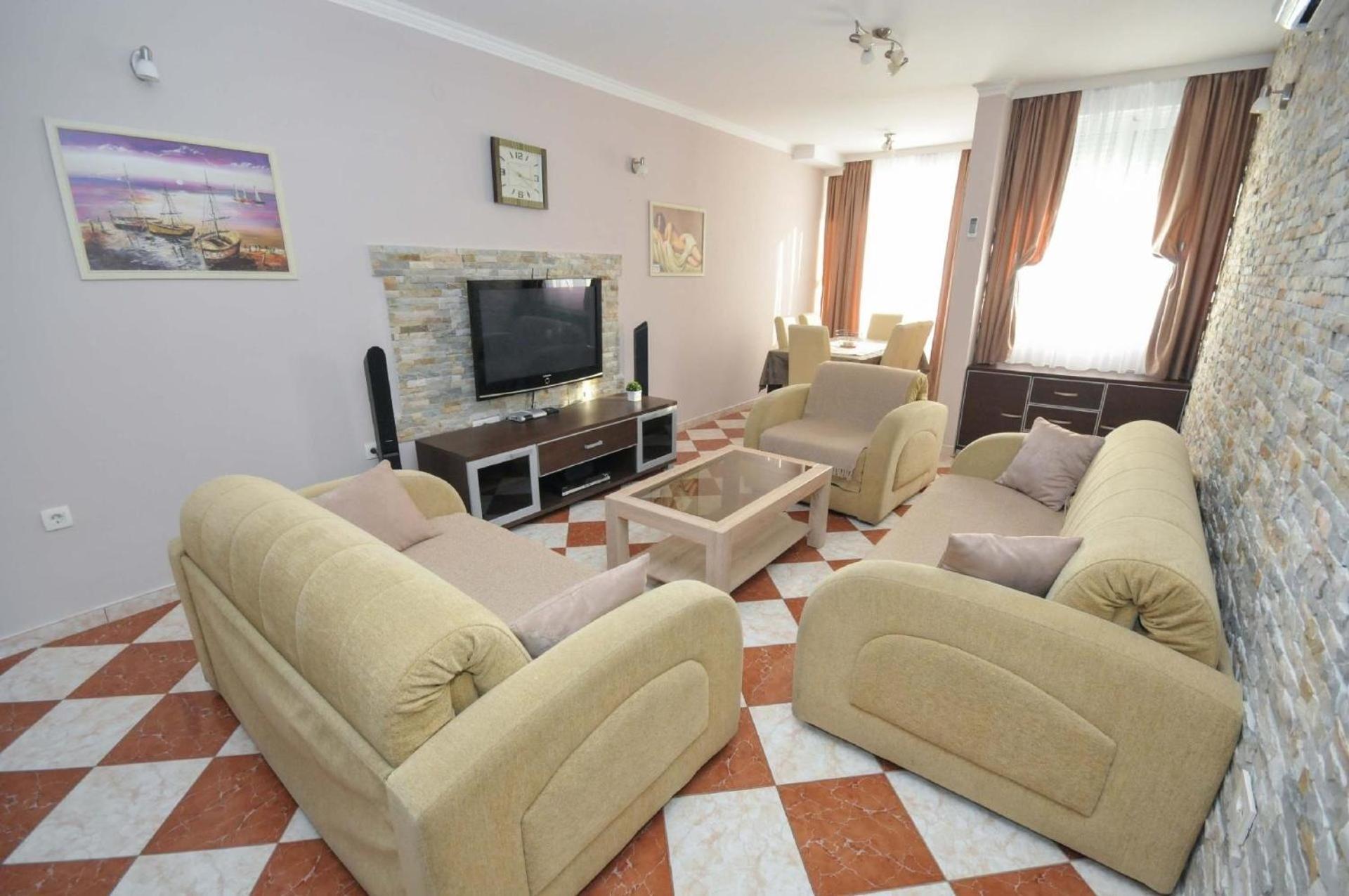 Ferienwohnung Fuer 4 Personen Ca 55 M In Budva, Adriakueste Montenegro Kueste Um Μπούντβα Εξωτερικό φωτογραφία